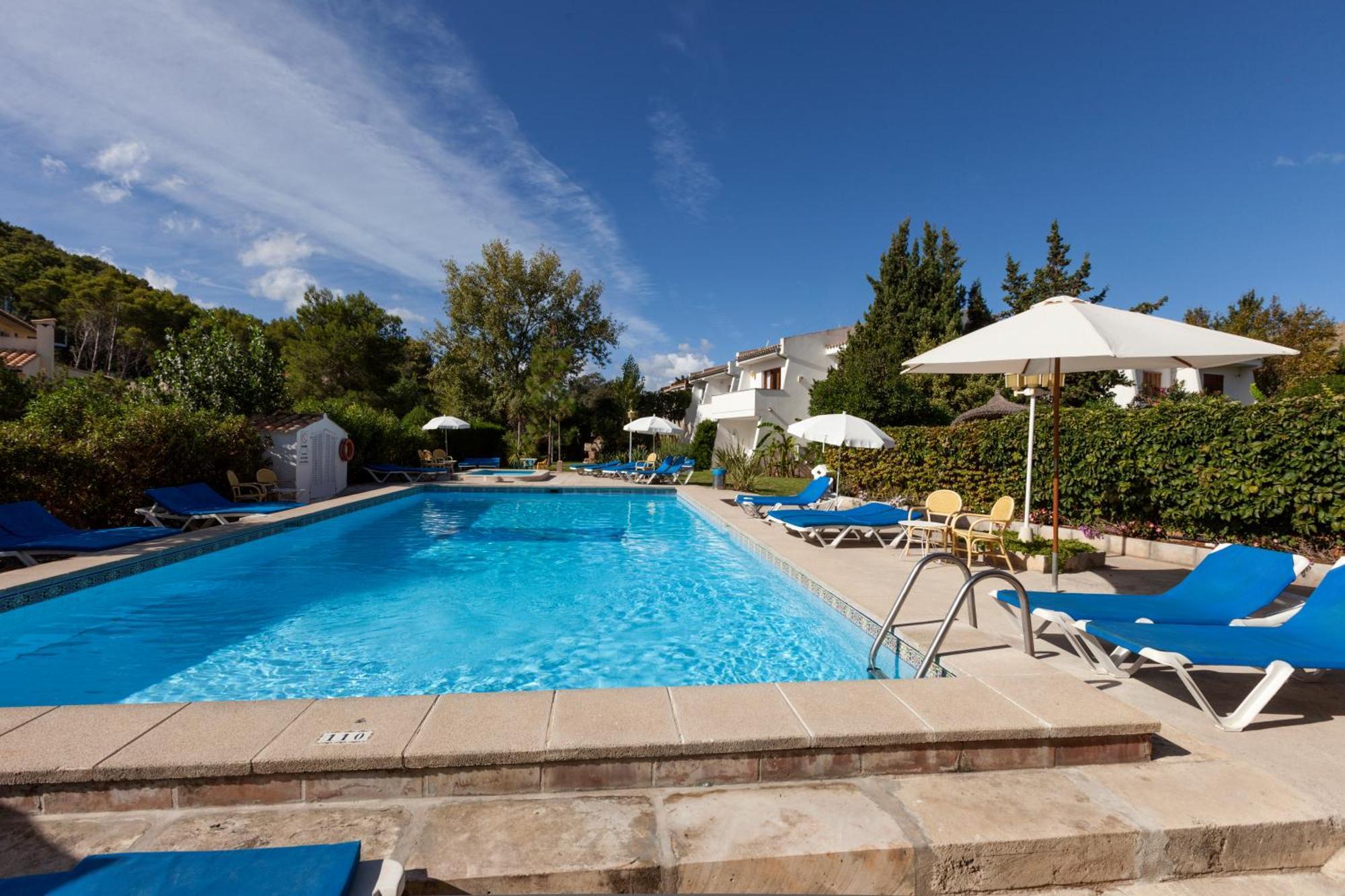 Apartamentos Leo Port de Pollença Dış mekan fotoğraf