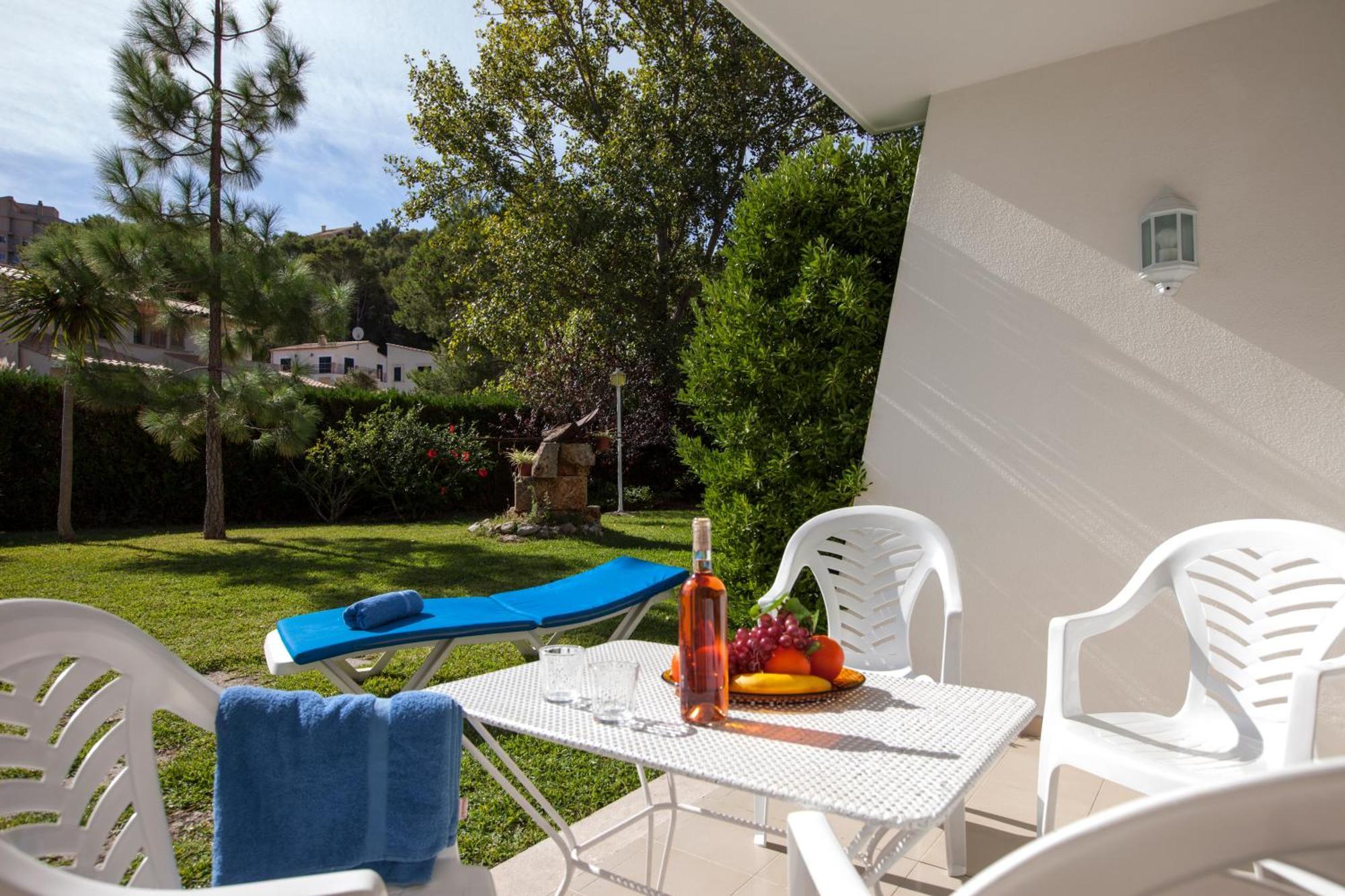 Apartamentos Leo Port de Pollença Dış mekan fotoğraf