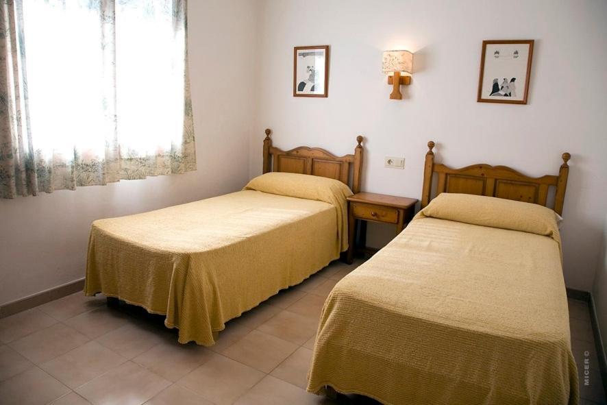 Apartamentos Leo Port de Pollença Dış mekan fotoğraf