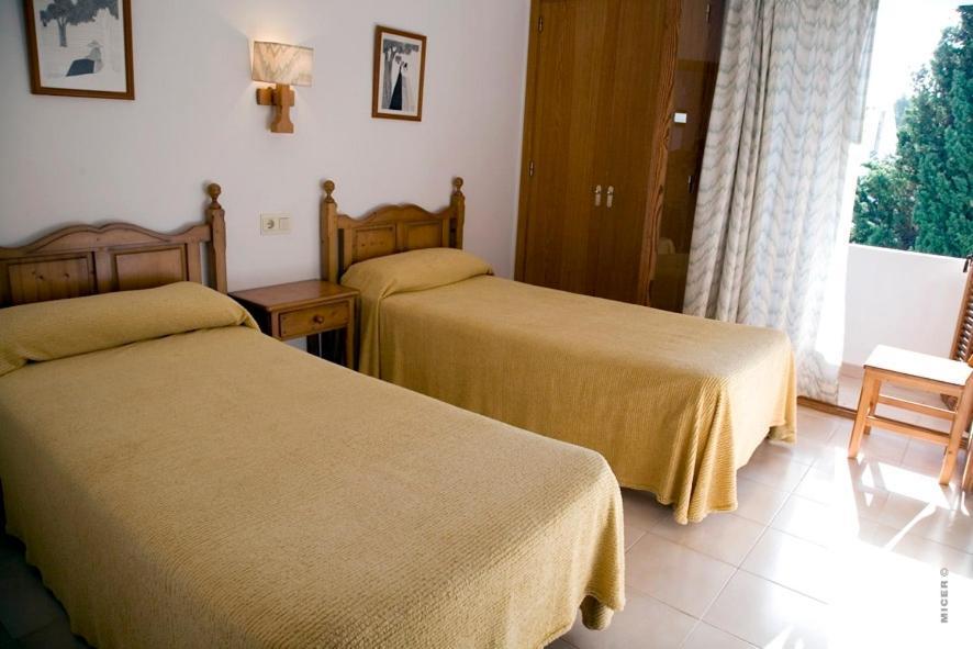 Apartamentos Leo Port de Pollença Dış mekan fotoğraf