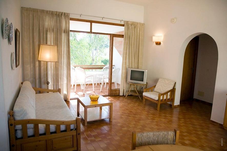 Apartamentos Leo Port de Pollença Dış mekan fotoğraf